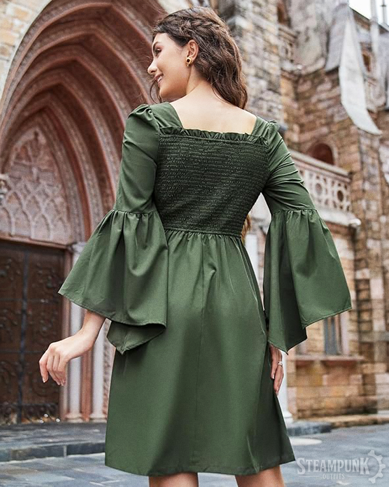 Grünes Steampunk Kleid
